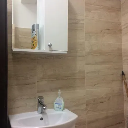 דירה Jane House