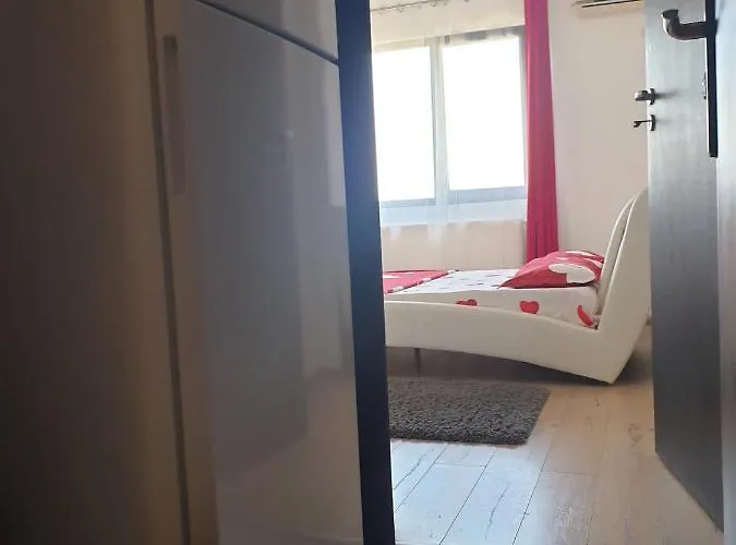 Jane House * 부쿠레슈티